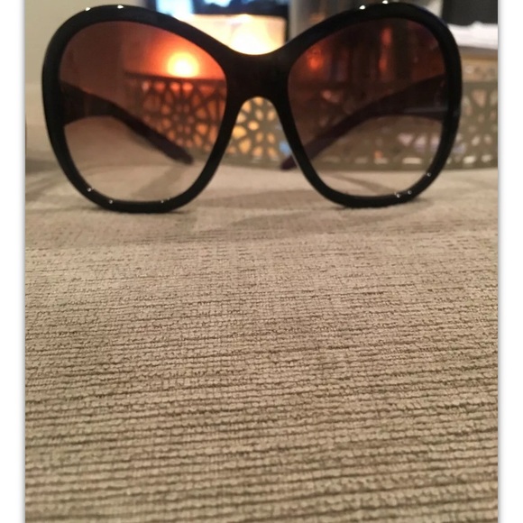 NEW Prada sunglasses